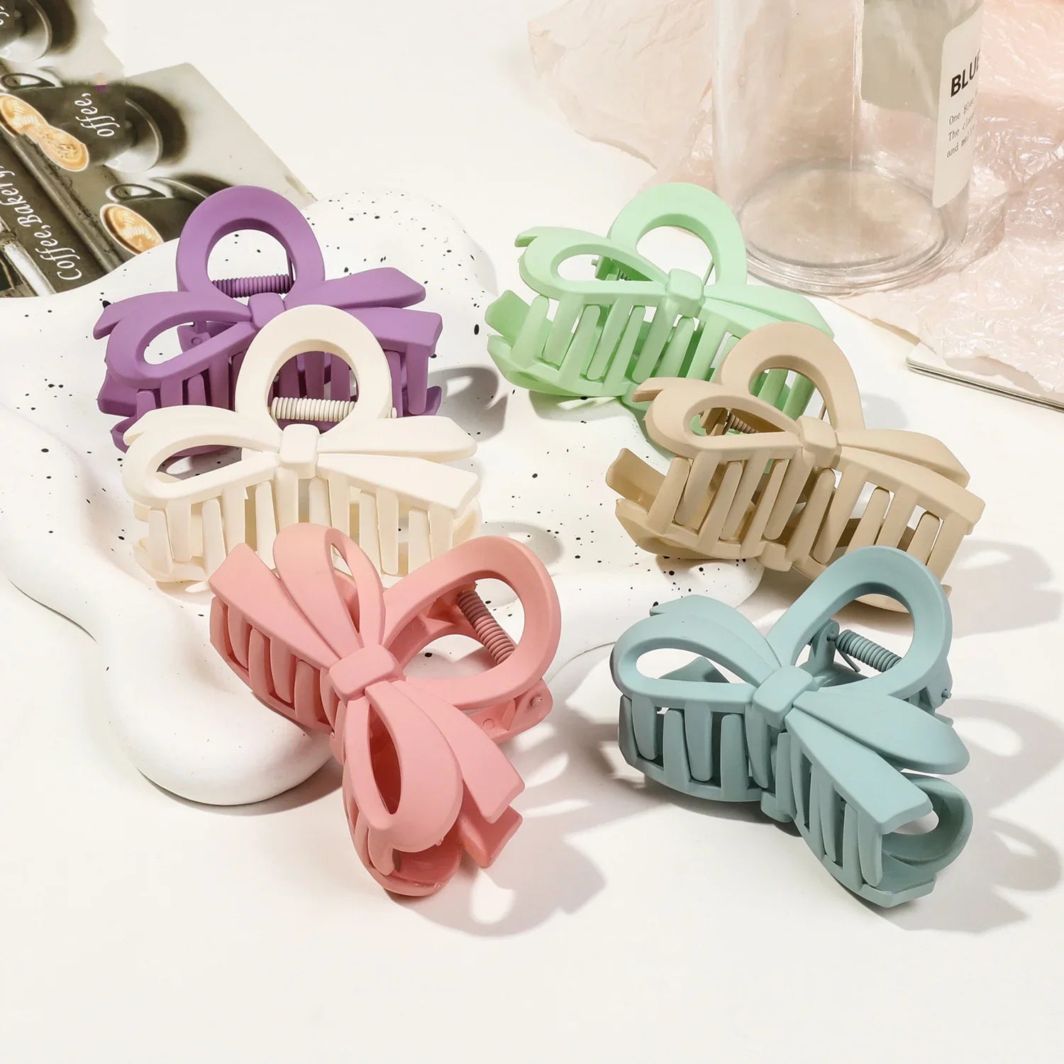 Matte Bow Large Hair Claw Crab Korea Women Solid Acrylic Hair Clips Hairpins Girls Ponytail Hair Accessories Barrettes Headbands