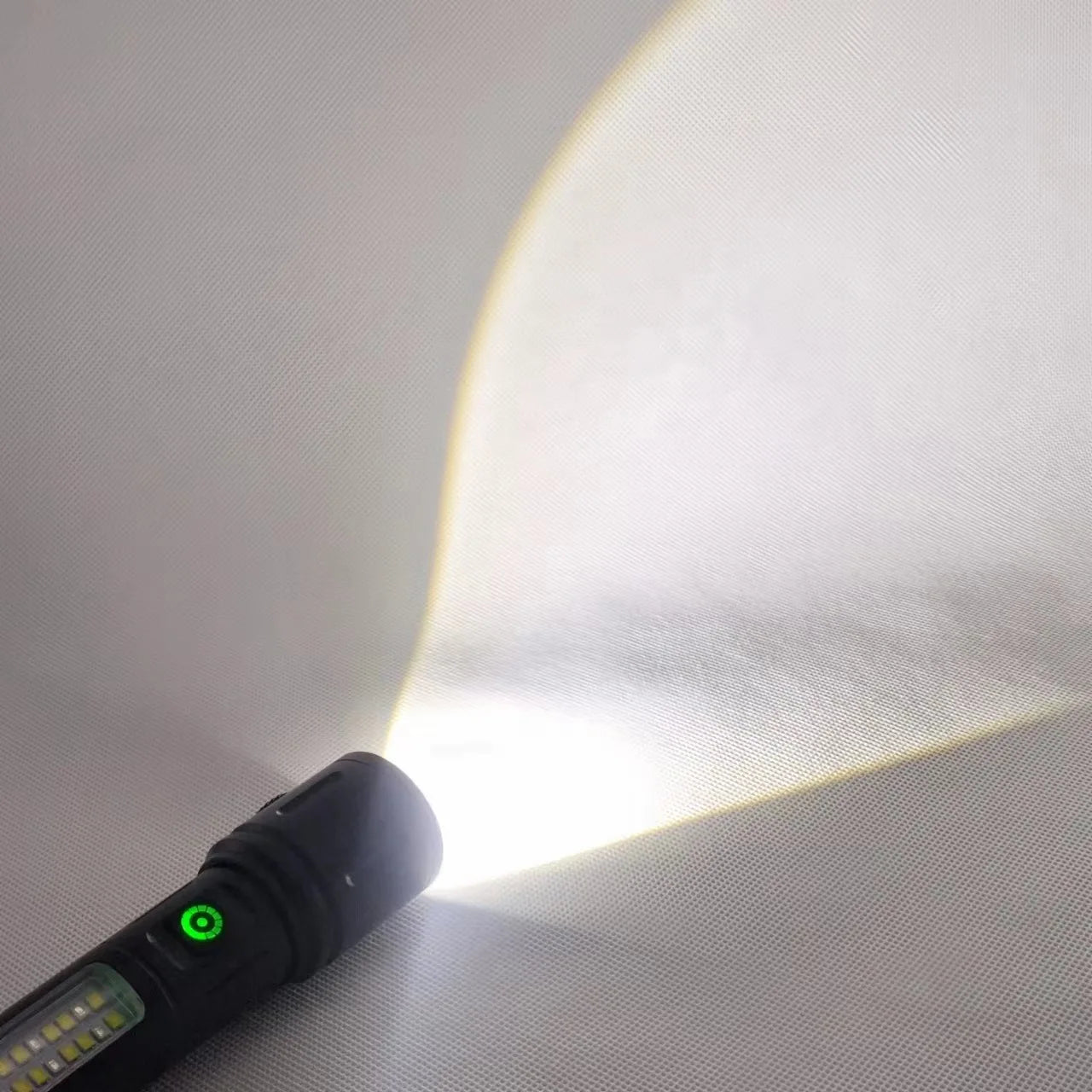 White Laser Long-Range Flashlight Aluminum Alloy High-Intensity Zoom Lighting Torch Multi-Functional Work Light
