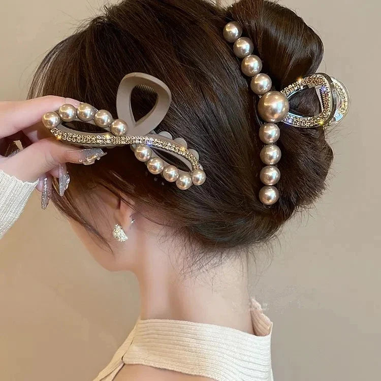 New 2024 Korean Champagne Color High-end Imitation Pearl Rhinestone Large Fashionable Girl's Back Hair Clip