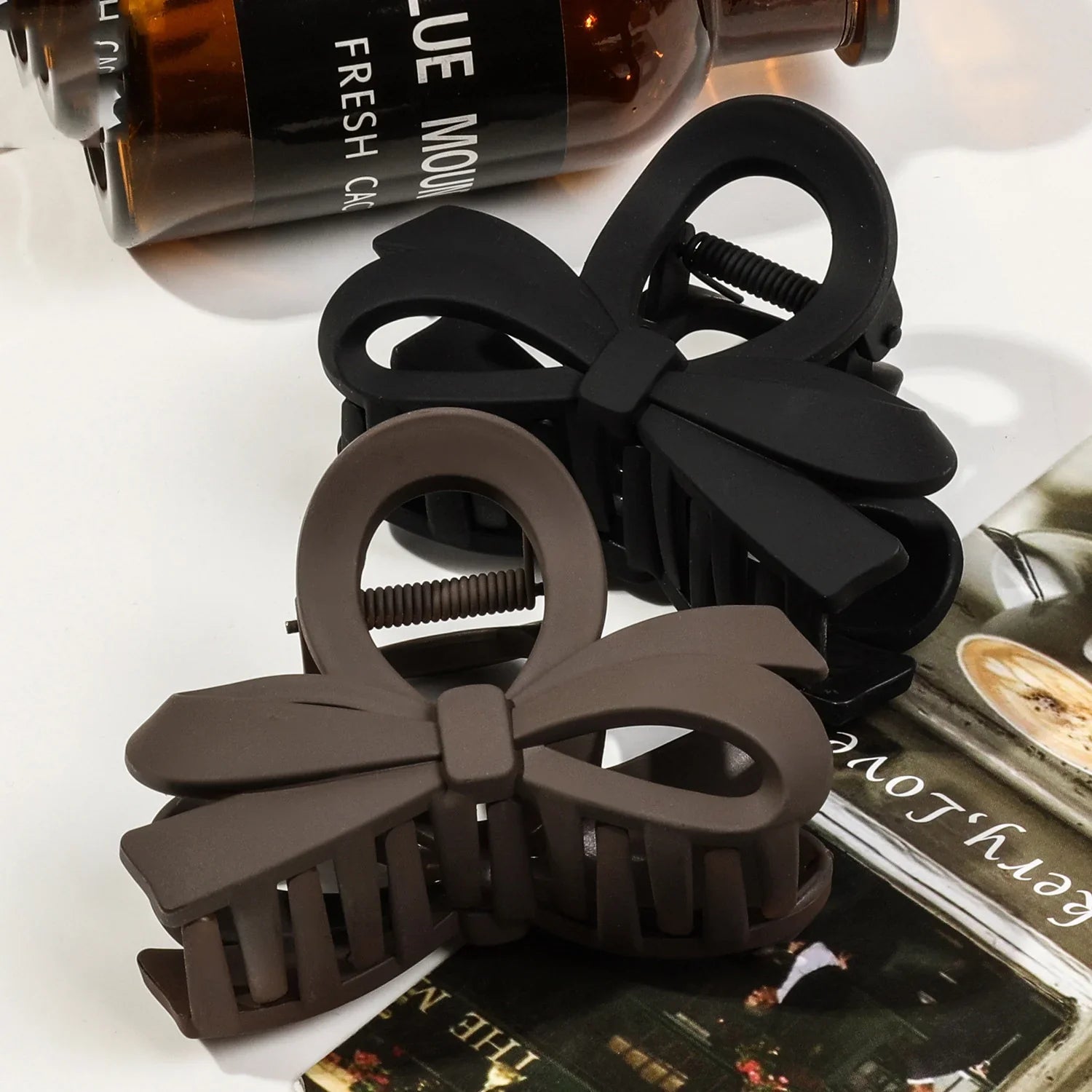 Matte Bow Large Hair Claw Crab Korea Women Solid Acrylic Hair Clips Hairpins Girls Ponytail Hair Accessories Barrettes Headbands